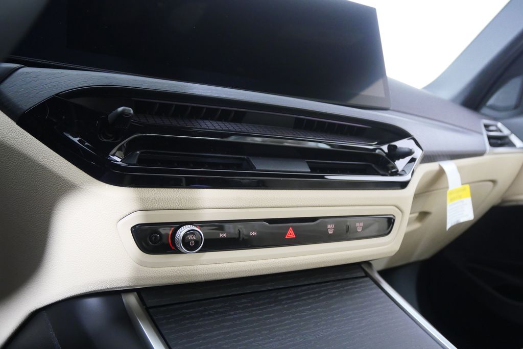 Thumbnail: 2026 BMW 3 Series - 23