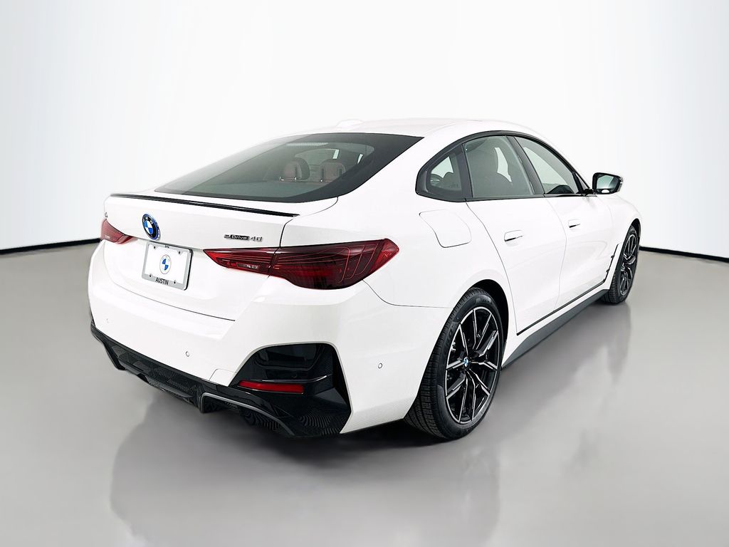 Thumbnail: 2025 BMW i4 - 5