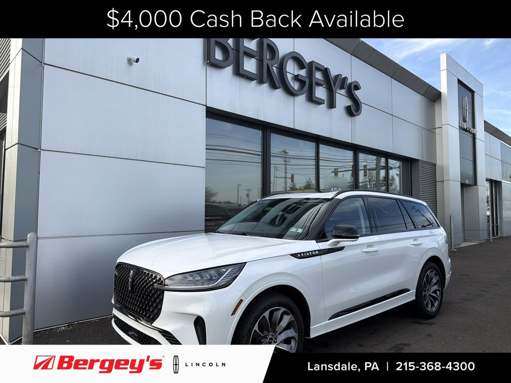 Pristine White Metallic Tri-Coat 2026 Lincoln Aviator SUV / Crossover All-Wheel Drive Automatic