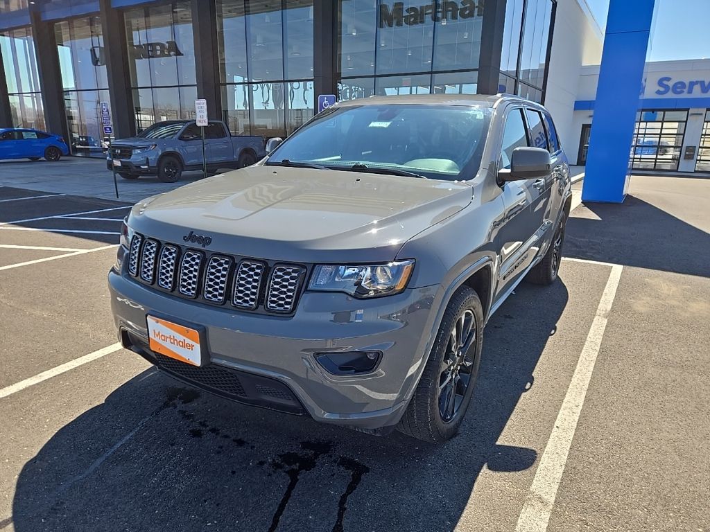 Sting-Gray Clearcoat 2021 Jeep Grand Cherokee Laredo X 4WD SUV / Crossover Four-Wheel Drive 8-Speed Automatic