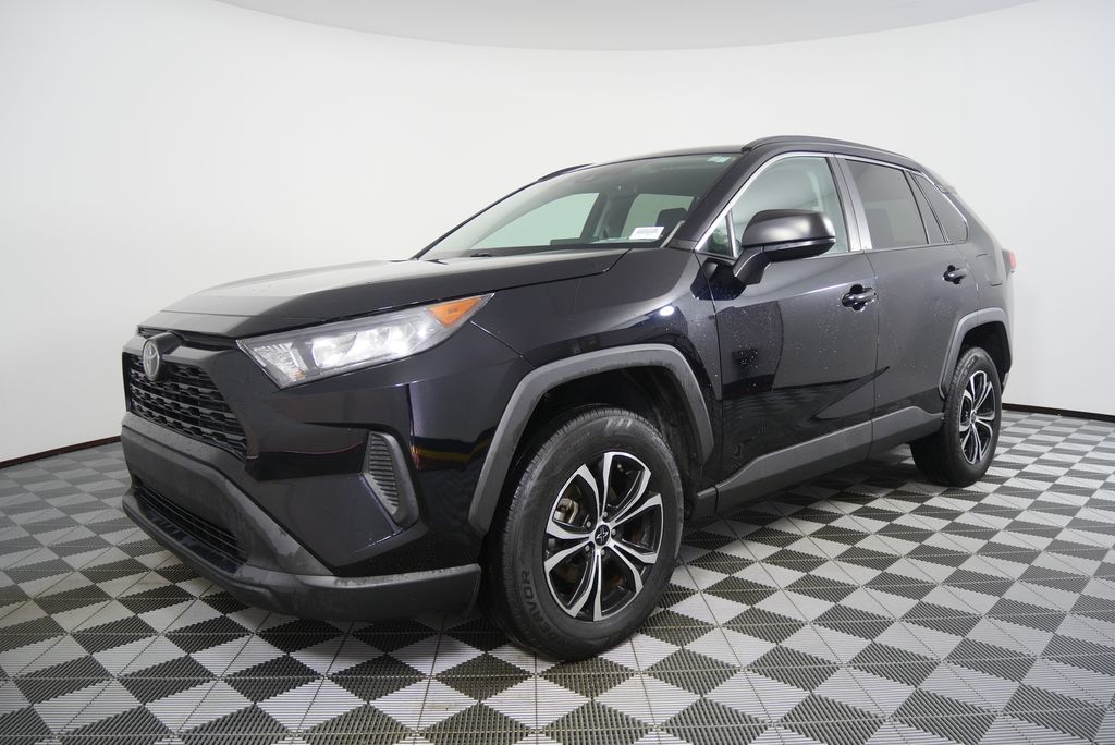 Thumbnail: 2019 Toyota RAV4 - 7