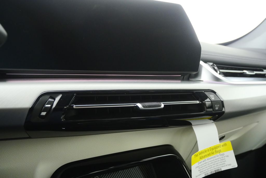 Thumbnail: 2026 BMW X1 - 23