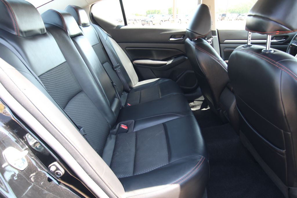 Used 2023 Nissan Altima Sedan