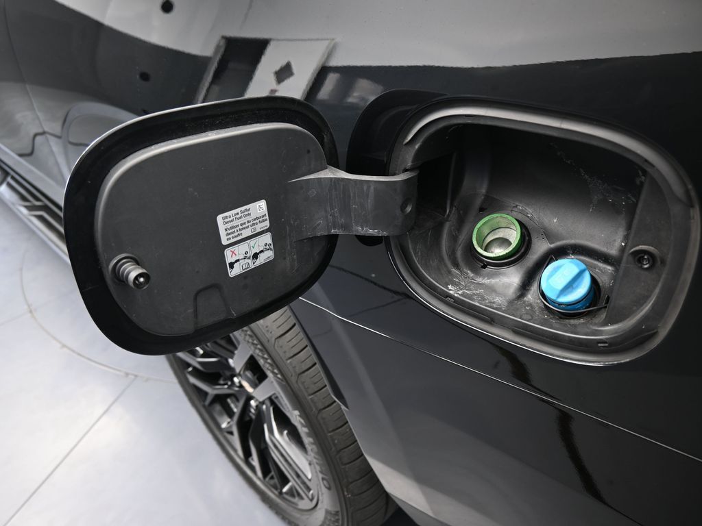 Used 2024 Black Chevrolet LS image 43