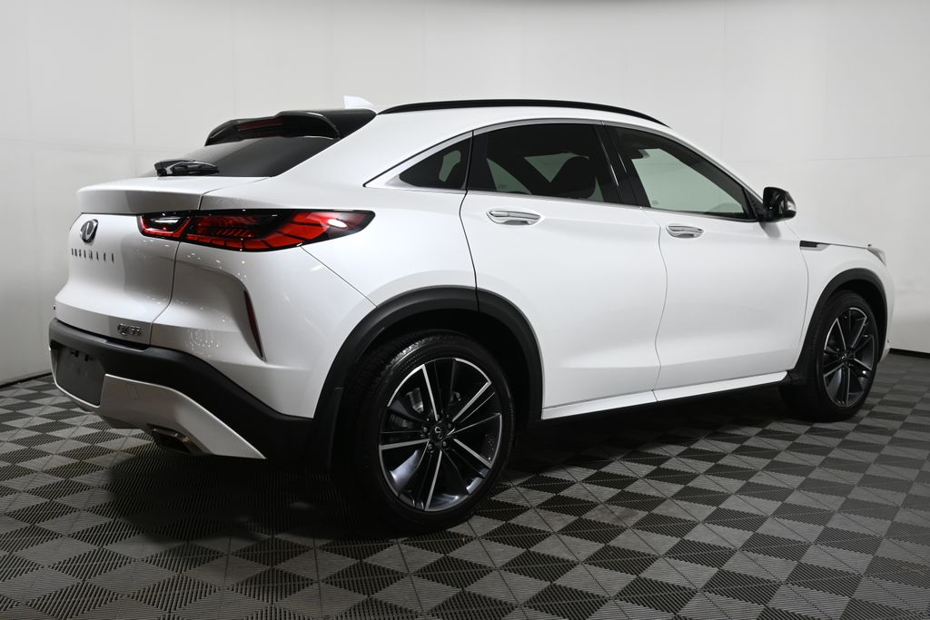 Thumbnail: 2023 INFINITI QX55 - 7