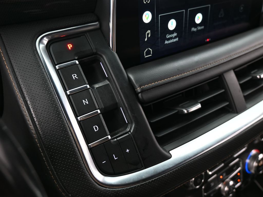 Used 2022 Onyx Black GMC AT4 image 40