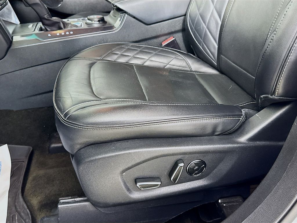 Used Car 2016 Ford Explorer  Platinum For Sale Under $20,000 In Austin, Texas