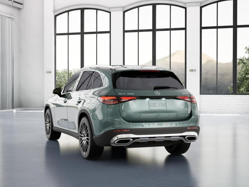 New 2026 Silver Mercedes-Benz GLC 300 image 27