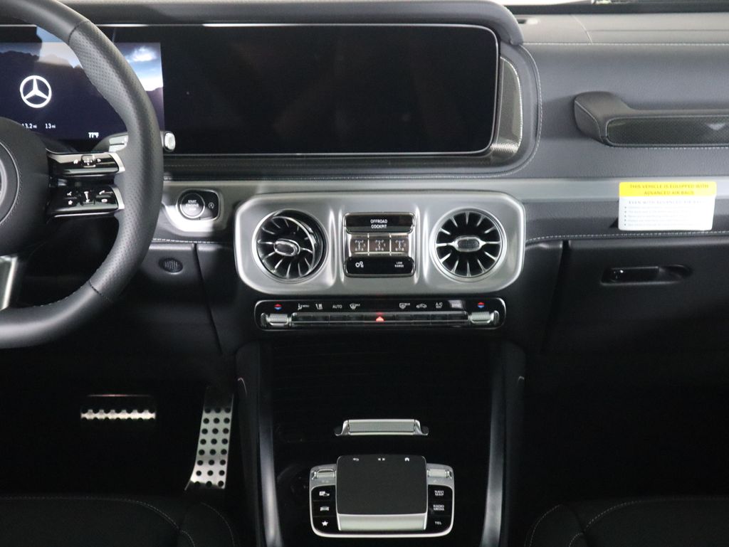 Thumbnail: 2025 Mercedes-Benz G-Class - 15