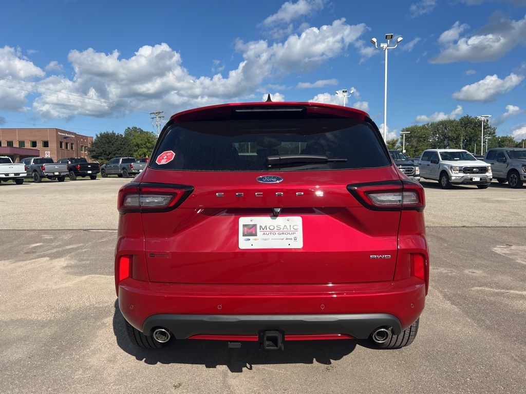 2025 Ford Escape