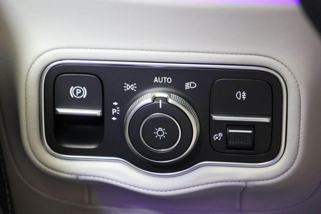 Thumbnail: 2026 Mercedes-Benz G-Class - 20
