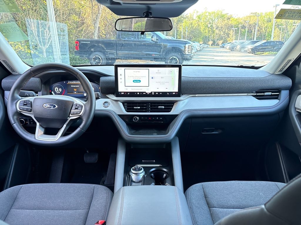 Certified Used 2025 Gray Ford Active image 12