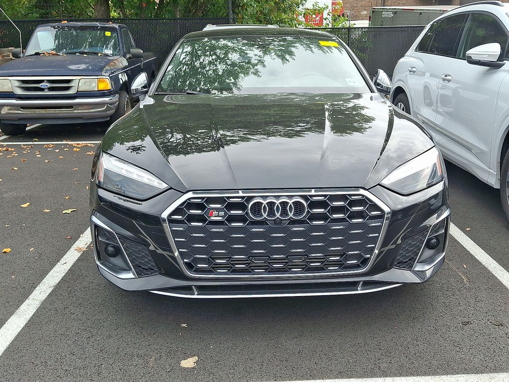 Thumbnail: 2022 Audi S5 - 2