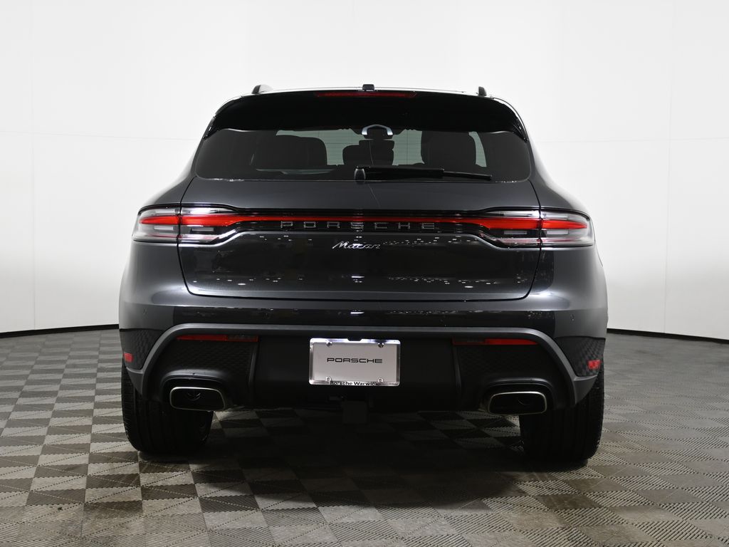 Thumbnail: 2026 Porsche Macan - 6