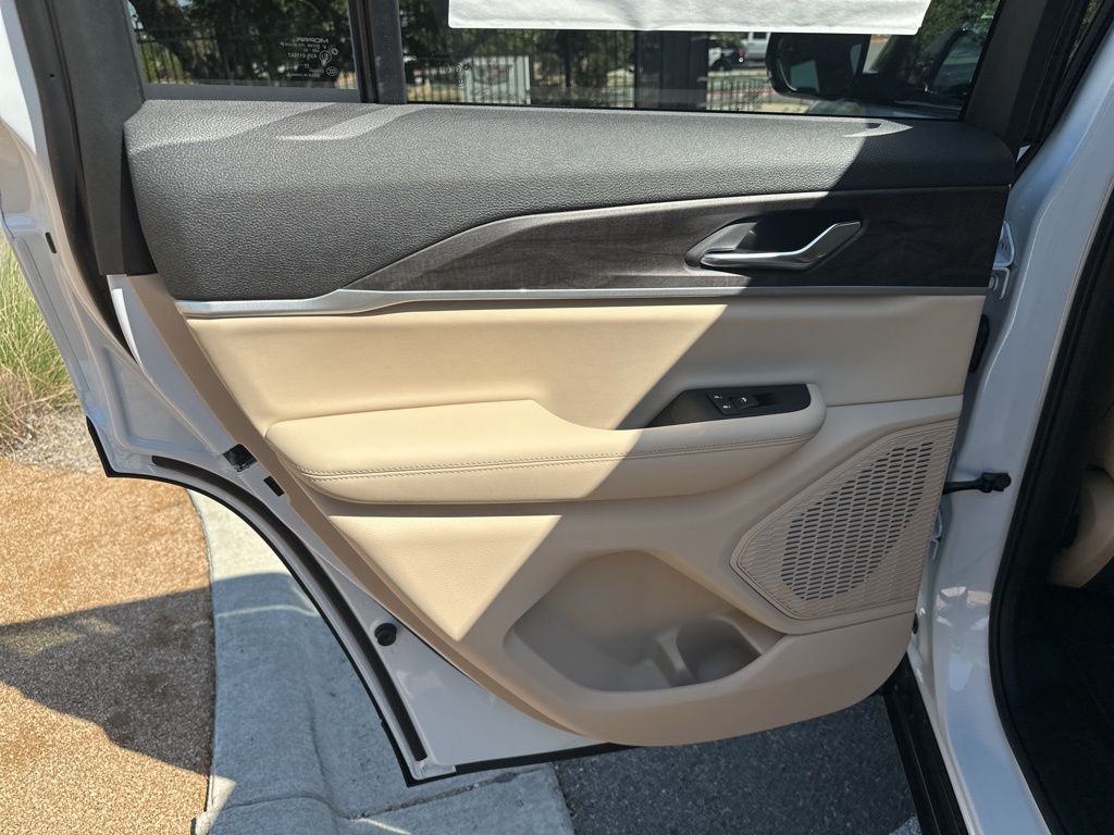 New Car 2025 Jeep Grand Cherokee  Limited For Sale Under $40,000 In Austin, Texas