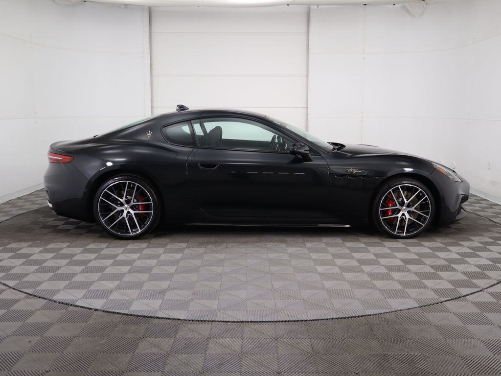 2024 Maserati GranTurismo Trofeo 4