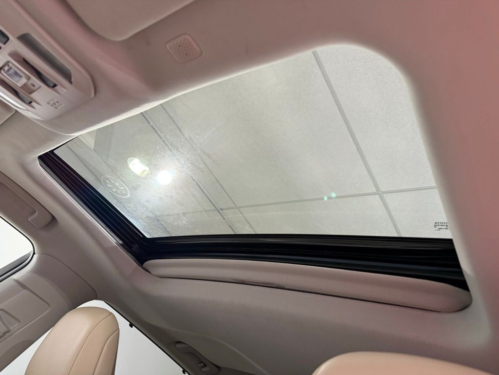 2022 Toyota Highlander XLE 18
