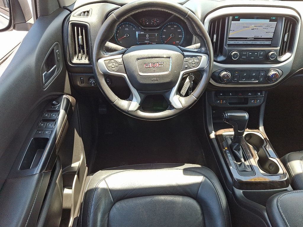 2017 GMC Canyon — photo 12