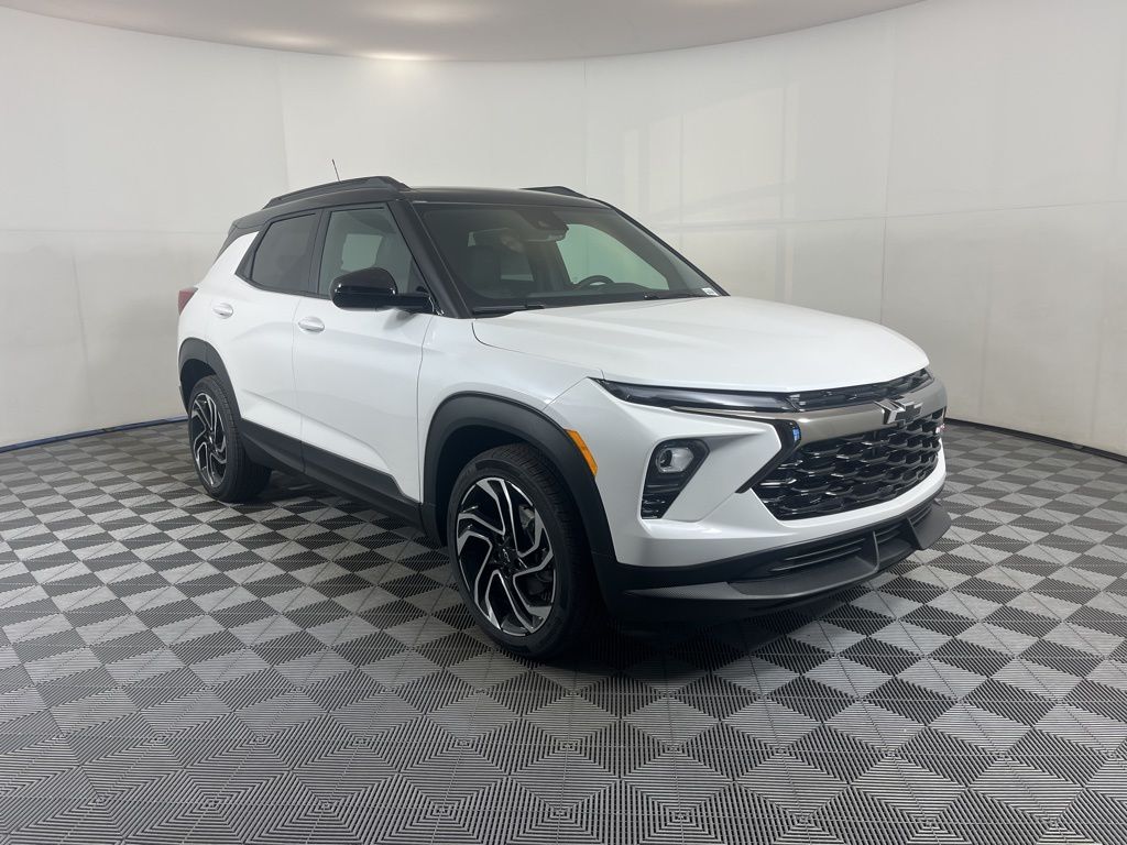 Thumbnail: 2026 Chevrolet TrailBlazer - 6