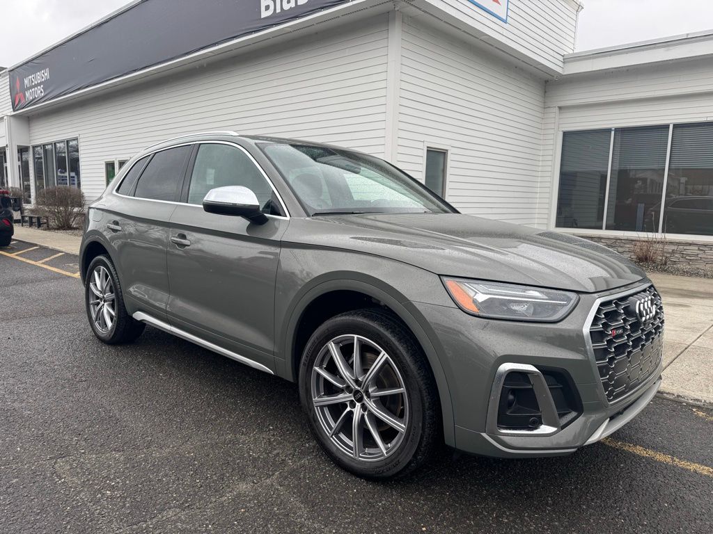 Gray Metallic 2023 Audi SQ5 3.0T quattro Premium Plus AWD SUV / Crossover All-Wheel Drive 8-Speed Automatic