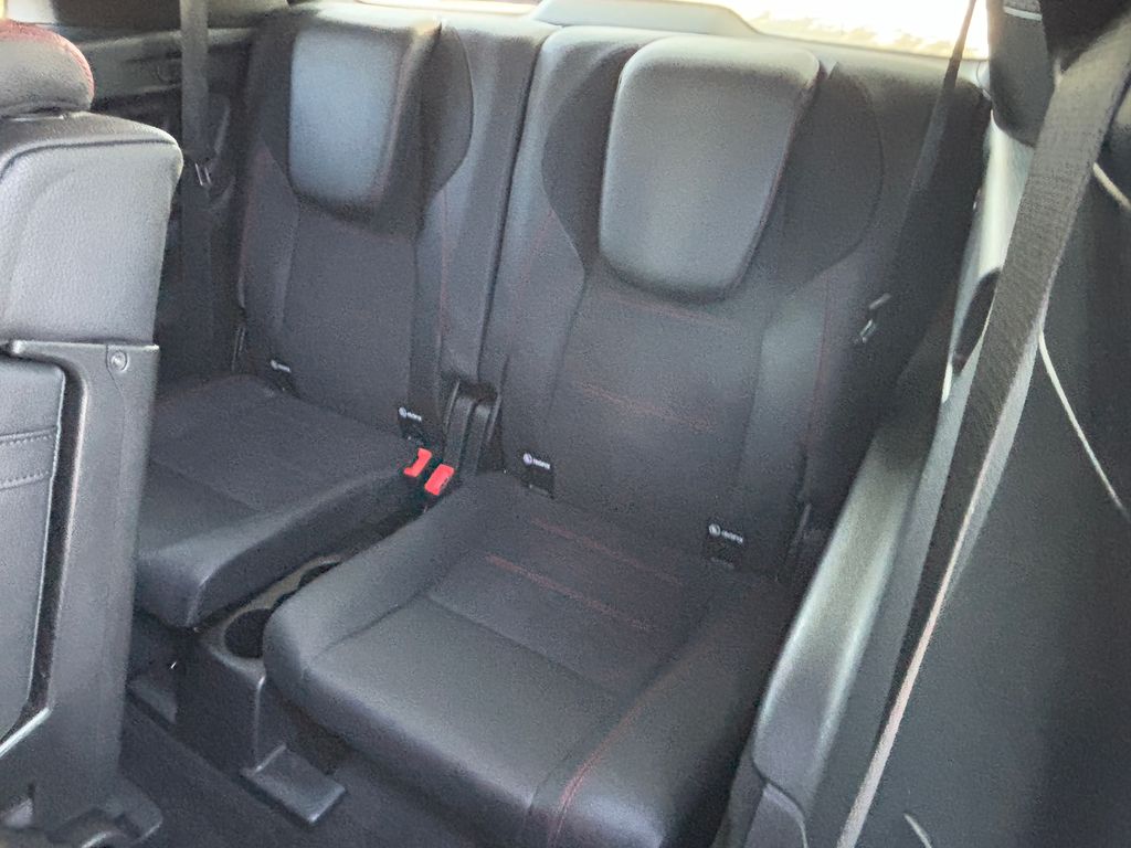 Thumbnail: 2020 Mercedes-Benz GLB - 31