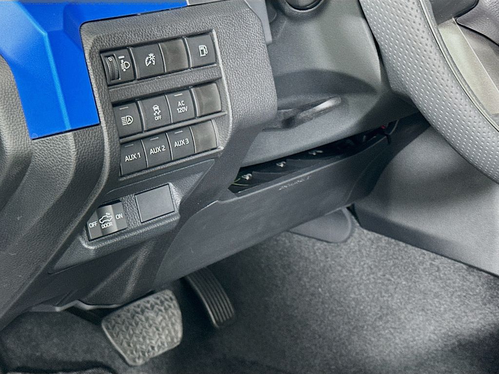 Thumbnail: 2026 Toyota Tacoma - 10