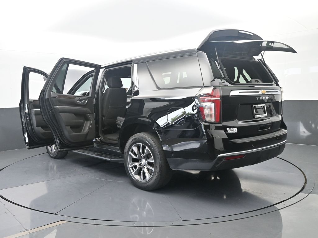 Used 2023 Black Chevrolet LS image 75