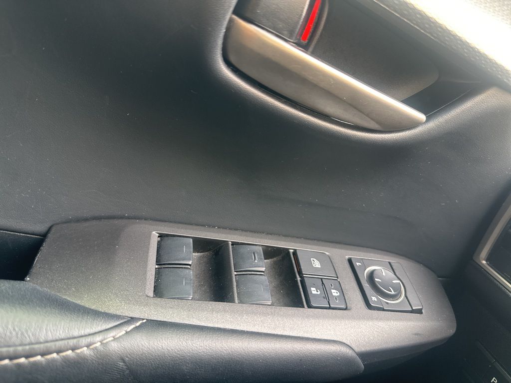 2015 Lexus NX 200t 14