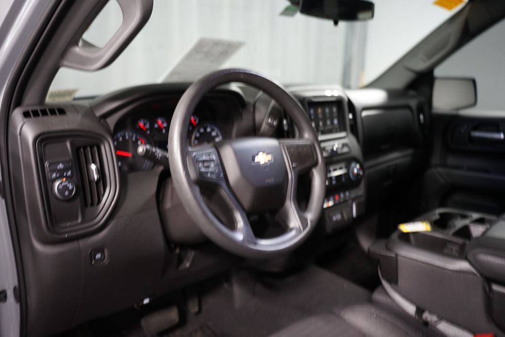 Thumbnail: 2024 Chevrolet Silverado 1500 - 7