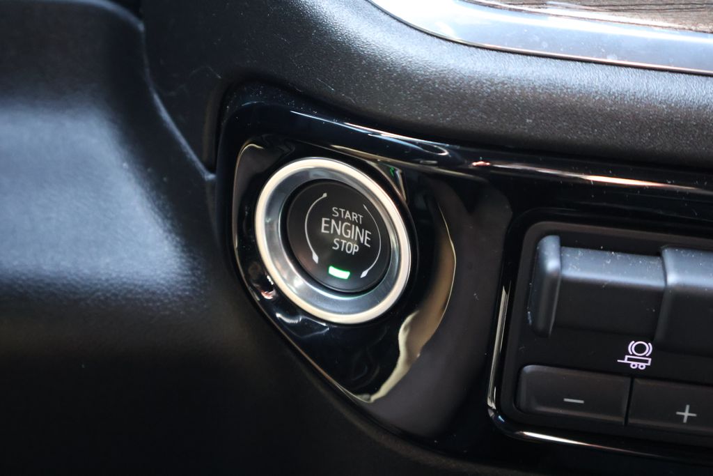 Thumbnail: 2024 Chevrolet Silverado 2500 - 30