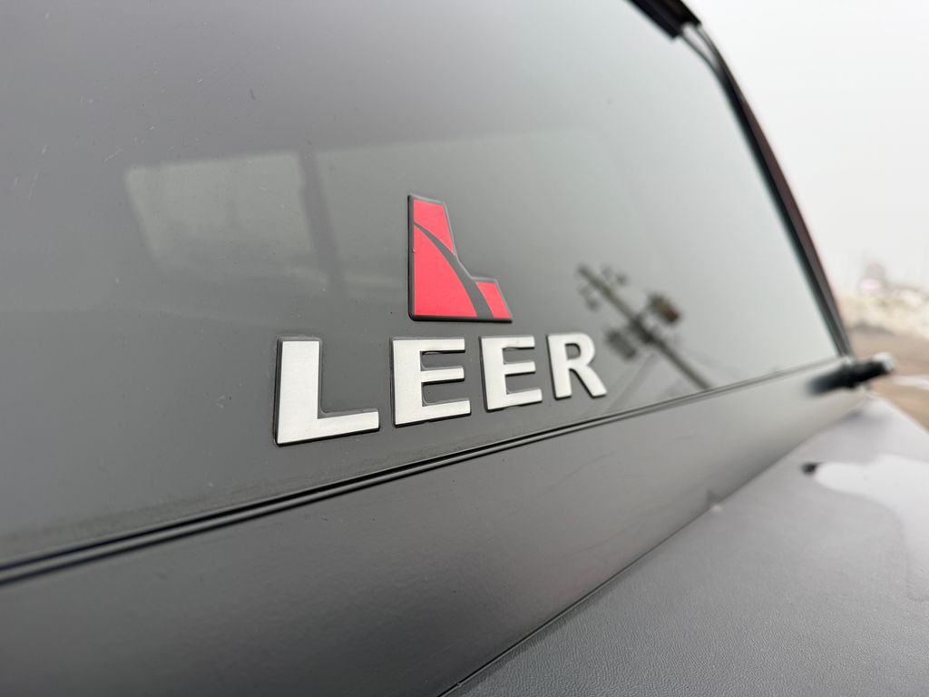 Used 2017 Brown Ford XLT image 25