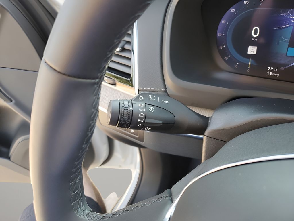 Used Car 2024 Volvo Xc90 Recharge Plug-in Hybrid  Ultimate For Sale Under $60,000 In Austin, Texas