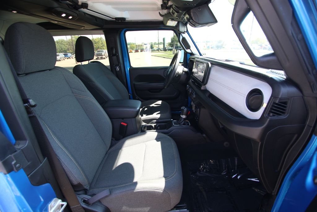 Used 2024 Jeep Wrangler SUV
