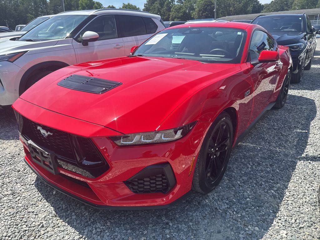 2024 Ford Mustang GT Fastback's photo