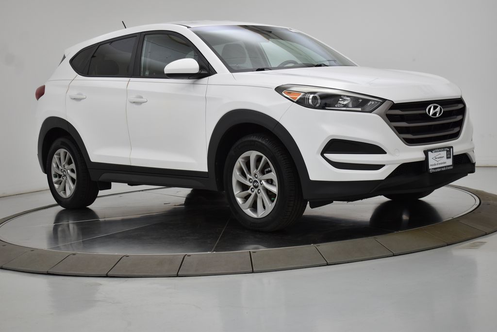 2016 Hyundai Tucson SE photo