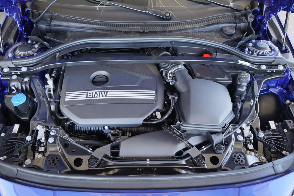Thumbnail: 2026 BMW 2 Series - 21