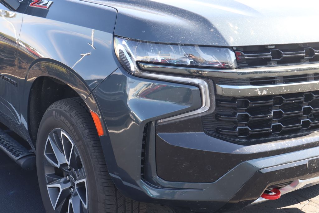 Thumbnail: 2022 Chevrolet Suburban - 4