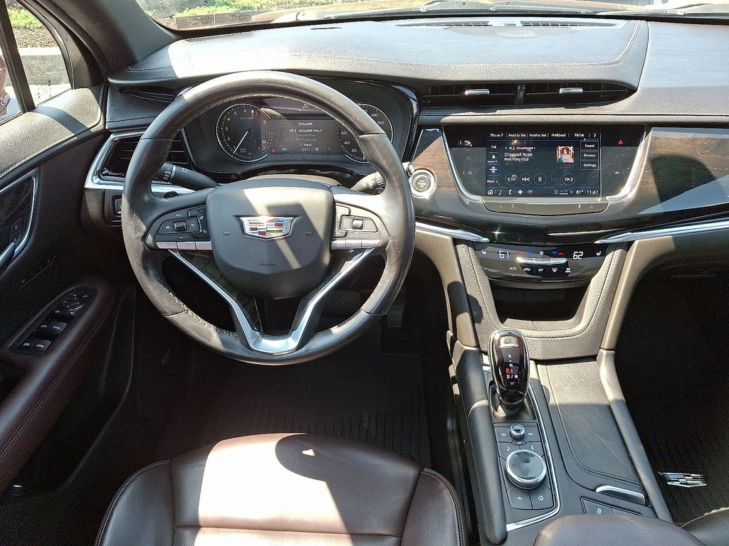 Thumbnail: 2022 Cadillac XT6 - 13