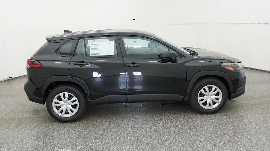 Thumbnail: 2026 Toyota Corolla Cross - 21