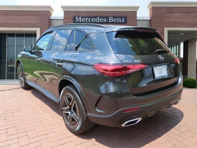 2024 Mercedes-Benz GLC 300 6