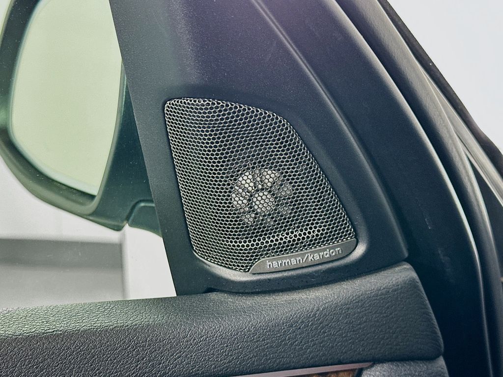 Thumbnail: 2016 BMW X5 - 19