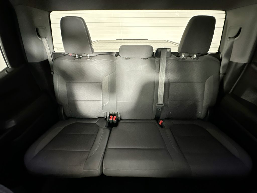 ChevroletSilverado 1500 LTD13