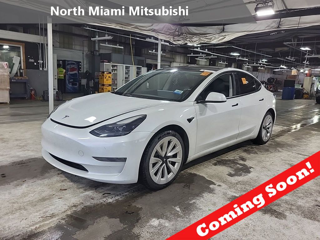2023 Tesla Model 3 -'s photo