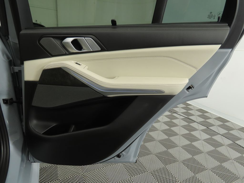 Thumbnail: 2024 BMW X5 - 28