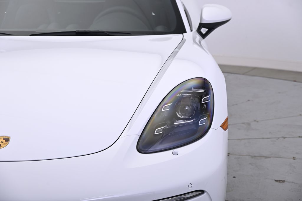Thumbnail: 2025 Porsche 718 Cayman - 12