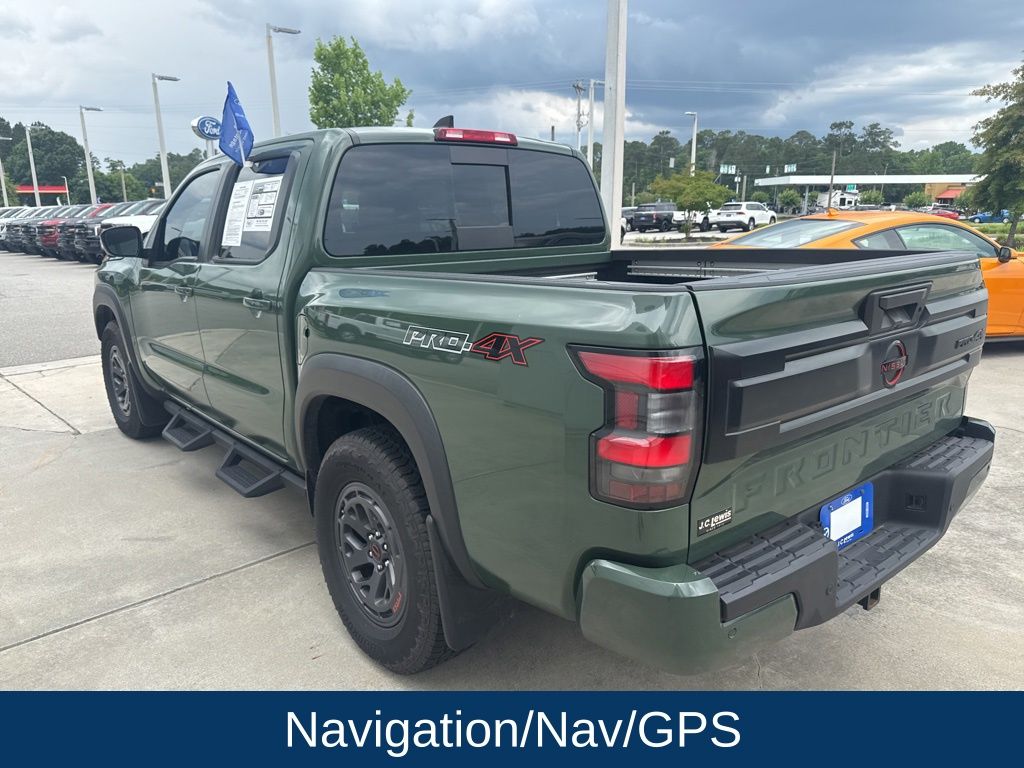 2025 Nissan Frontier Crew Cab PRO-4X 4x4