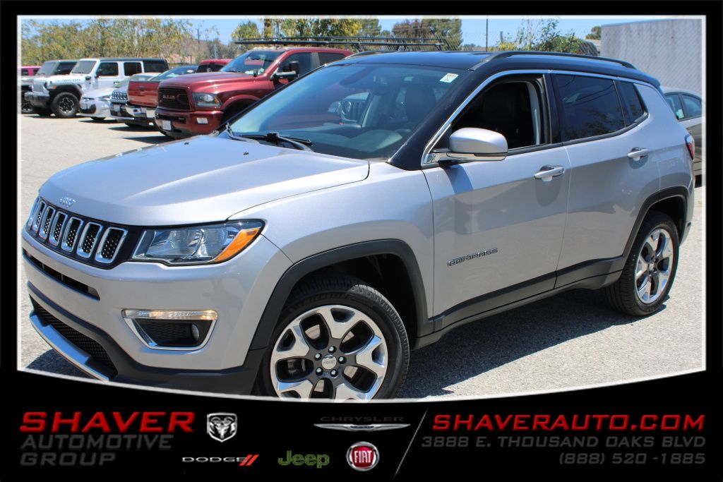 Billet Silver Metallic 2017 Jeep Compass SUV / Crossover Four-Wheel Drive 9-Speed Automatic