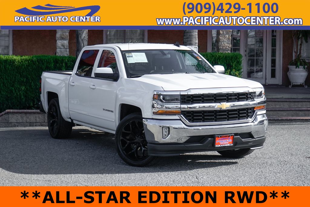 Summit White 2018 Chevrolet Silverado 1500 LT Crew Cab RWD Pickup Truck 4X2 6-Speed Automatic Overdrive