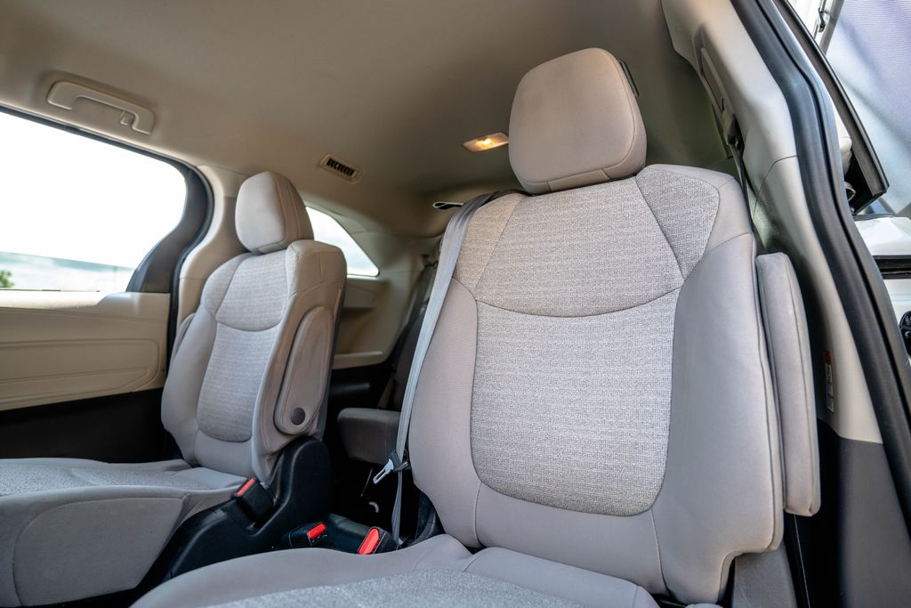 Used 2022 Toyota Sienna Van