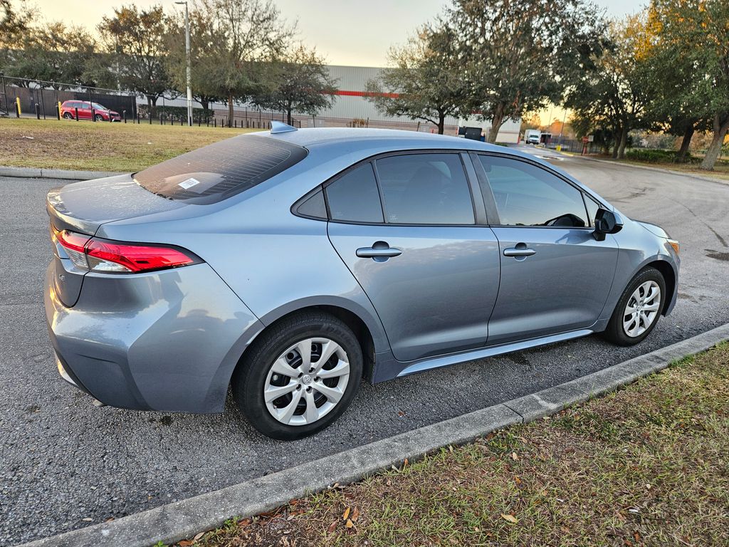 2021 Toyota Corolla LE 5